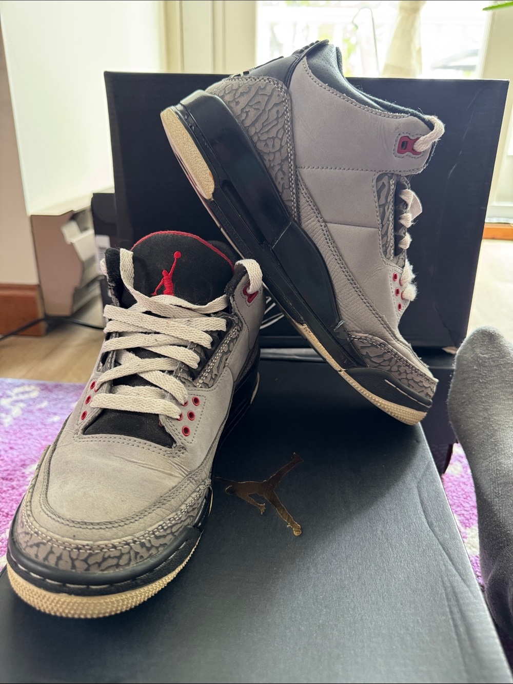 Jordan Men’s Sneakers in Grey, Black and Red